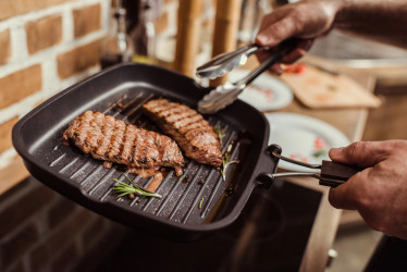 Slovník kulinárskych pojmov: Najčastejšie používané frázy a pojmy z gastronómie