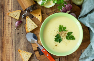 Recept na krémovú zelerovú polievku: Zdravý a chutný spôsob, ako podporiť imunitu!