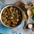 Hovädzie stehno 5x inak: Recept na guláš, pečené mäso i ázijský variant