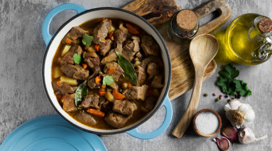 Hovädzie stehno 5x inak: Recept na guláš, pečené mäso i ázijský variant