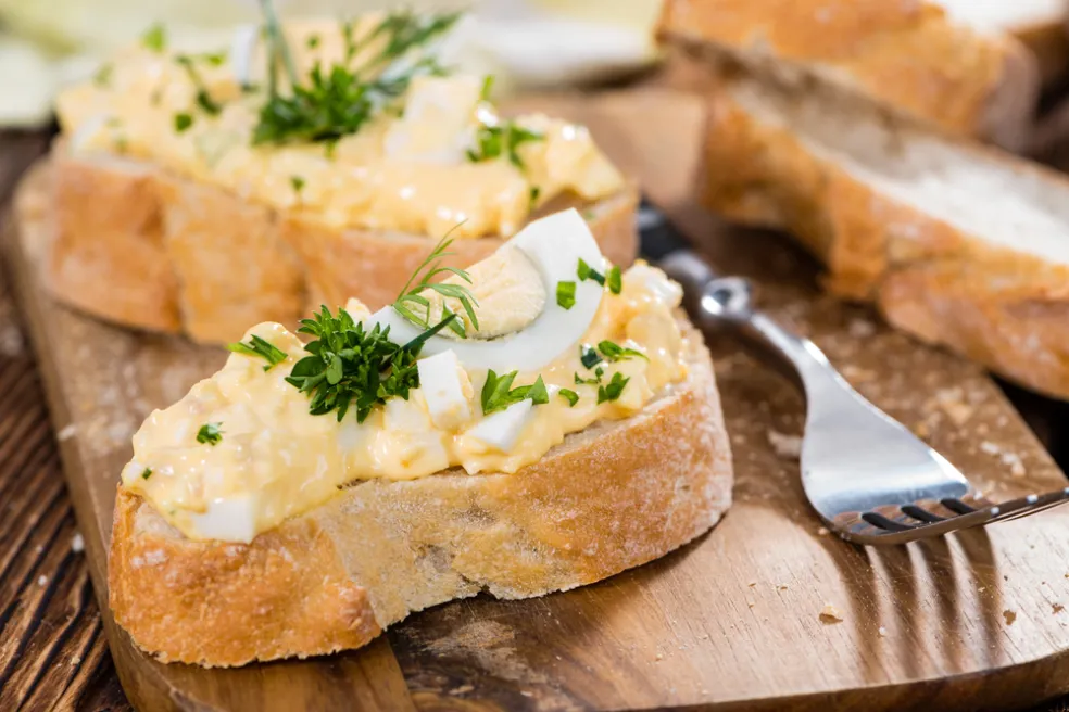 Vajíčková pomazánka s bielym jogurtom