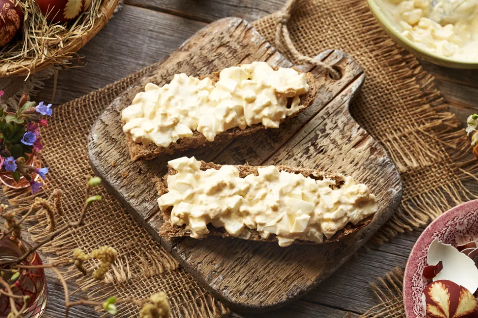 Vajíčková pomazánka s lososom a kôprom